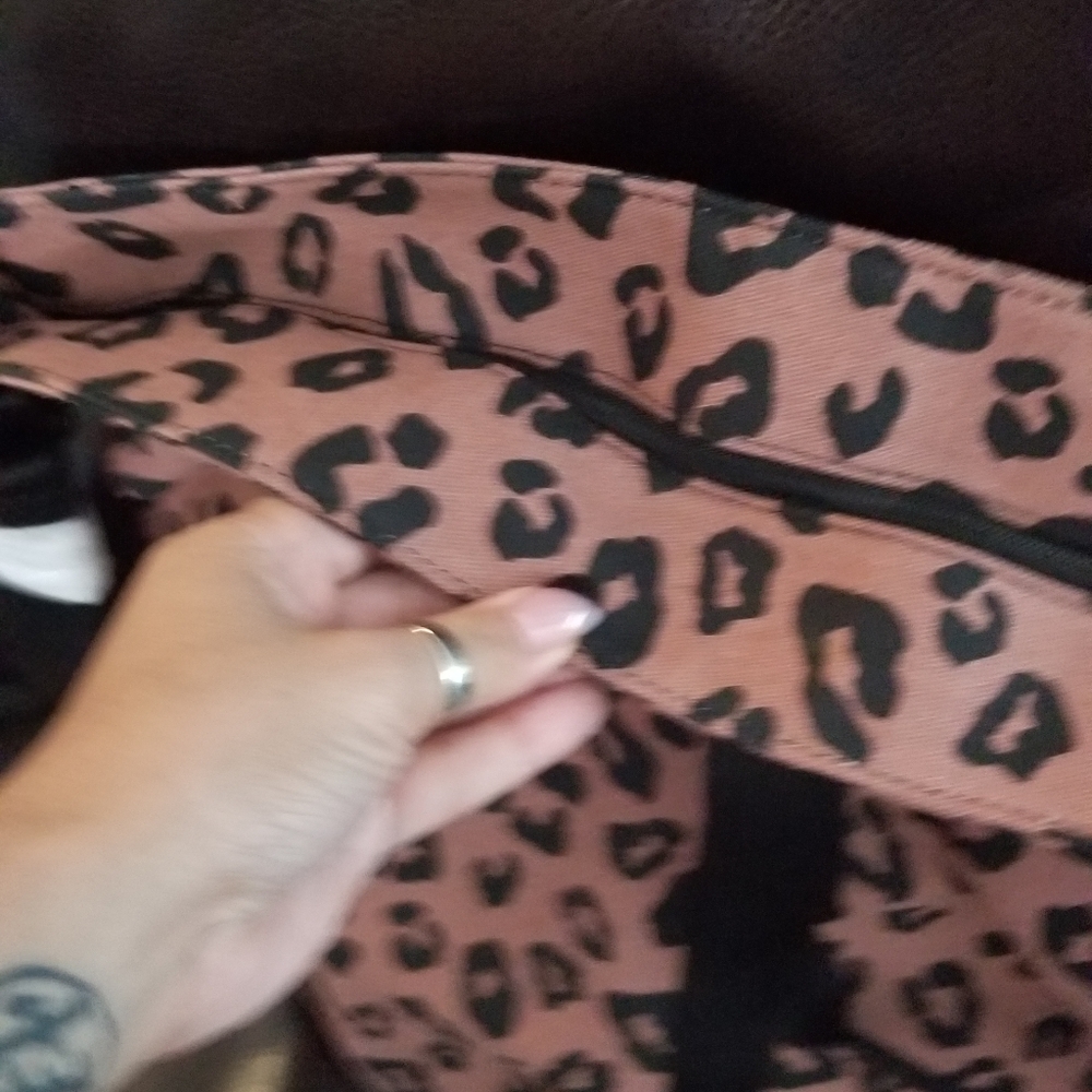PINK VS leopard print zipper tote - Picture 5 of 6